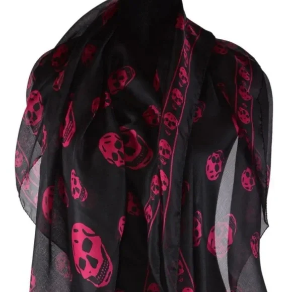 Alexander McQueen マフラー skull 腰巻き 00s Y2k Early 2000s Chiffon Skull Scarf | Authentic & Vintage | ReSee
